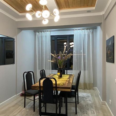 Bird'S Nest - Apartment In Downtown Karakoł Zewnętrze zdjęcie