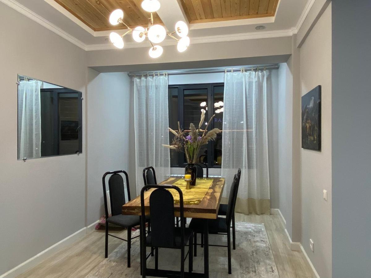 Bird'S Nest - Apartment In Downtown Karakoł Zewnętrze zdjęcie