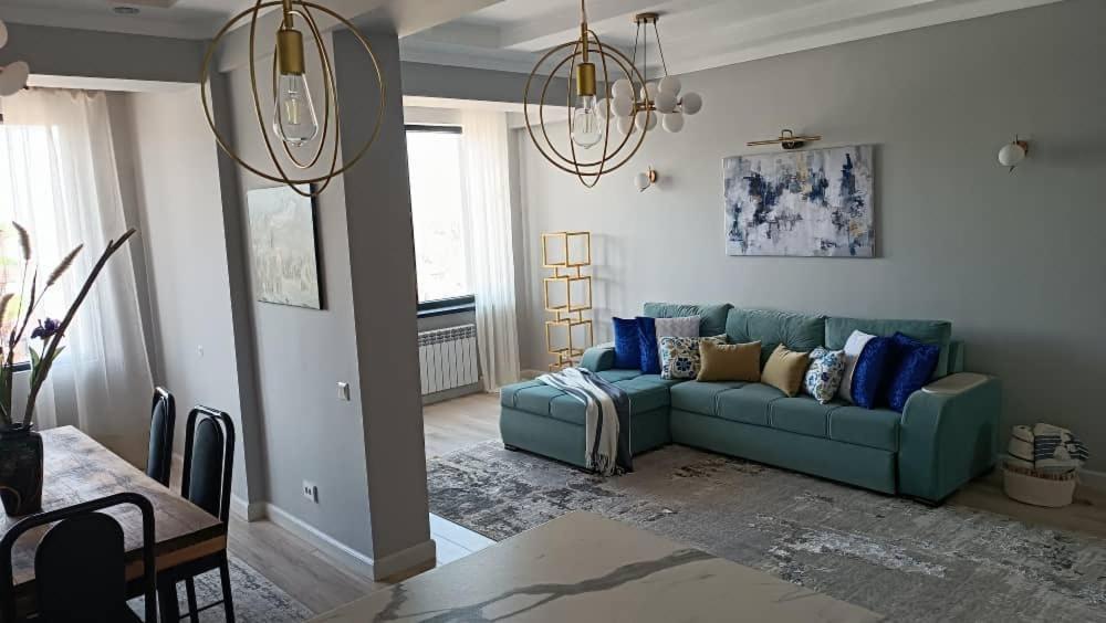 Bird'S Nest - Apartment In Downtown Karakoł Zewnętrze zdjęcie